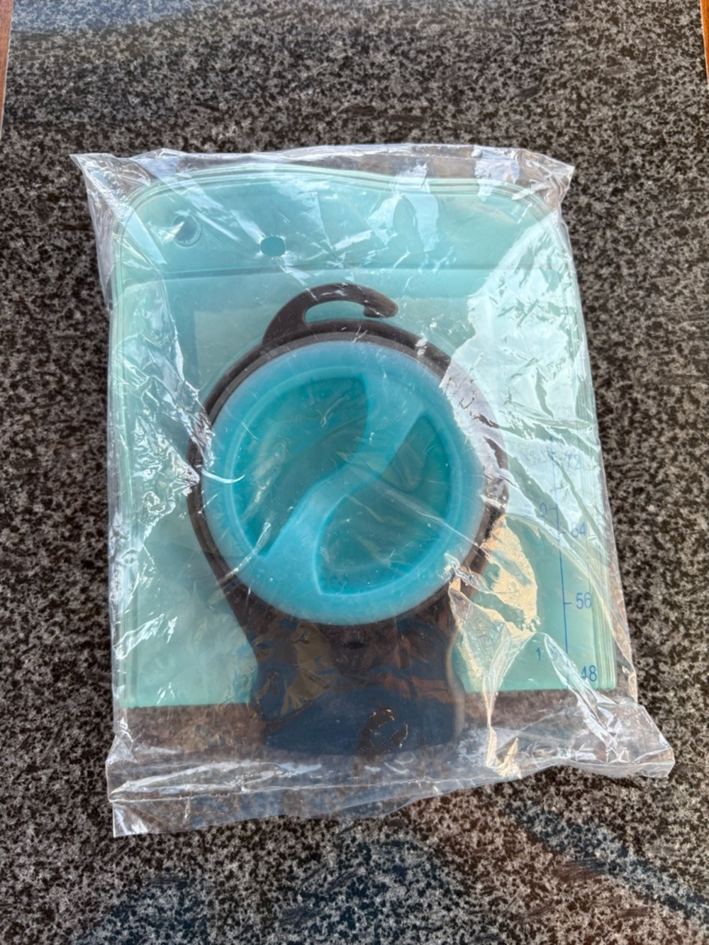 Silicone 2 Liter Outdoor Hydration Backpack Water Tank